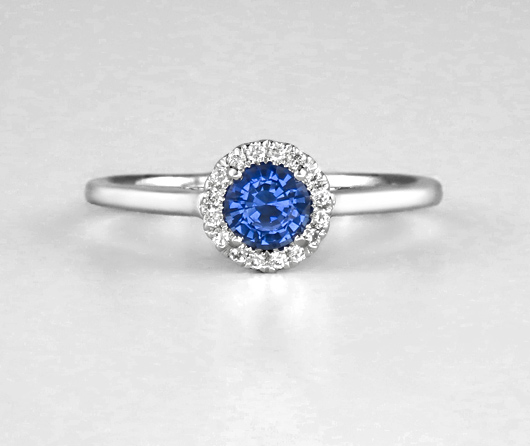 Blue Sapphire Round – Diamond Round Ring