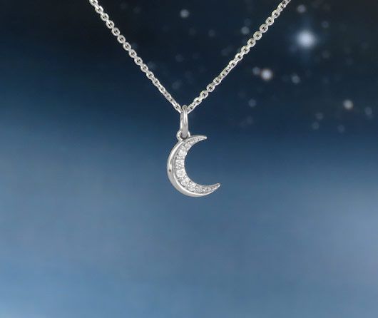 Sleeping Lover’s Moon Diamond Necklace – White Gold