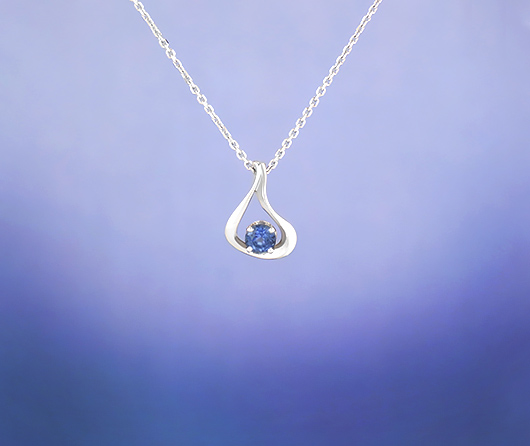 New Beginnings Blue Sapphire Necklace – Small
